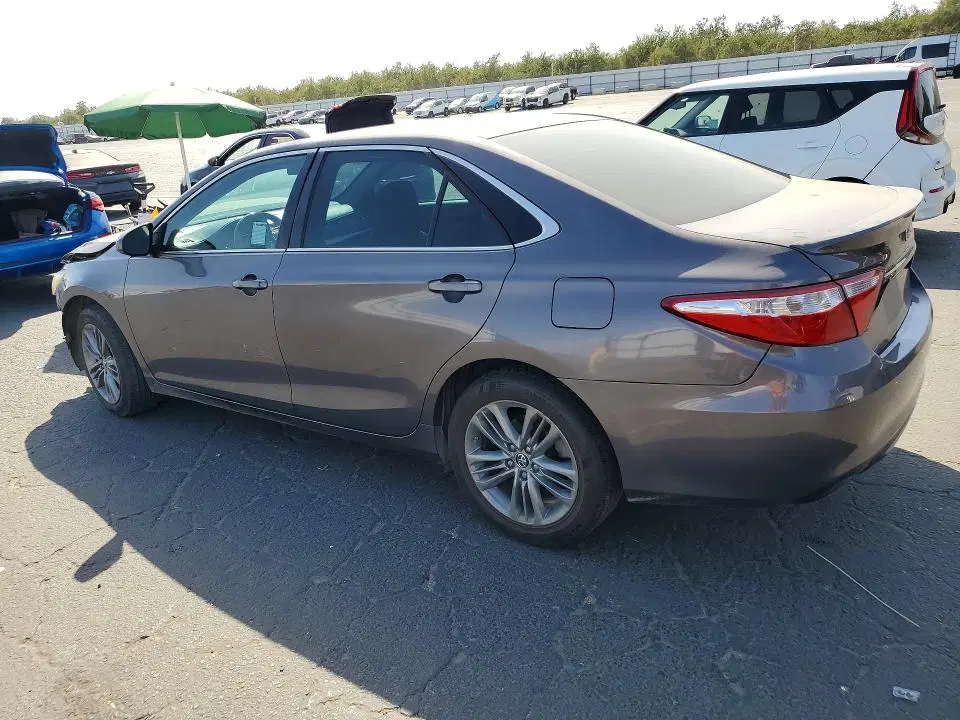 2016 Toyota Camry VIN 4T1BF1FK3GU116555 фото 2