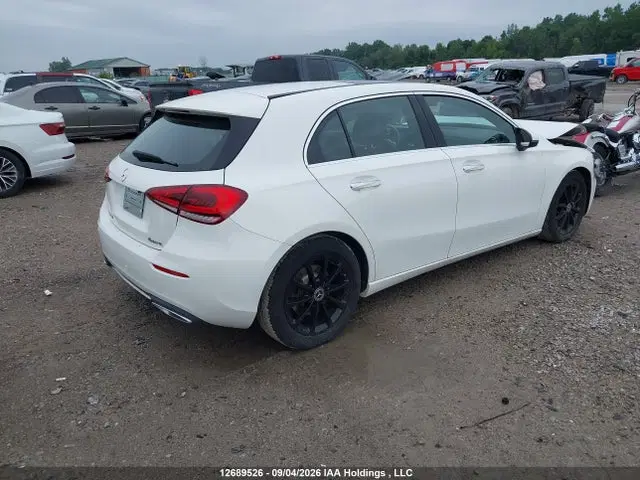 2020 Mercedes-Benz A 250 4matic VIN WDD3F4HB1LJ120113 фото 4
