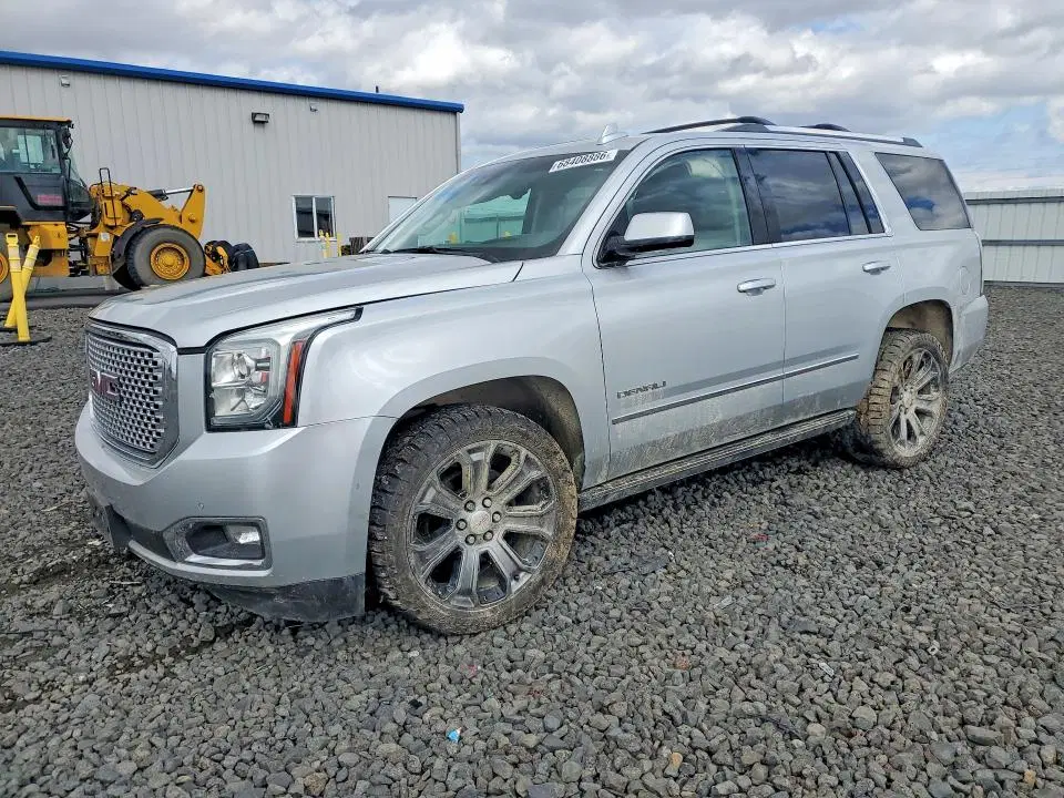 1GKS2CKJ4FR563619 — 2015 GMC Yukon, Передняя часть, фото до ремонта