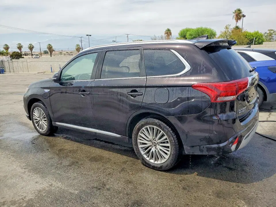 2022 Mitsubishi Outlander VIN JA4J2VA76NZ029121 фото 2