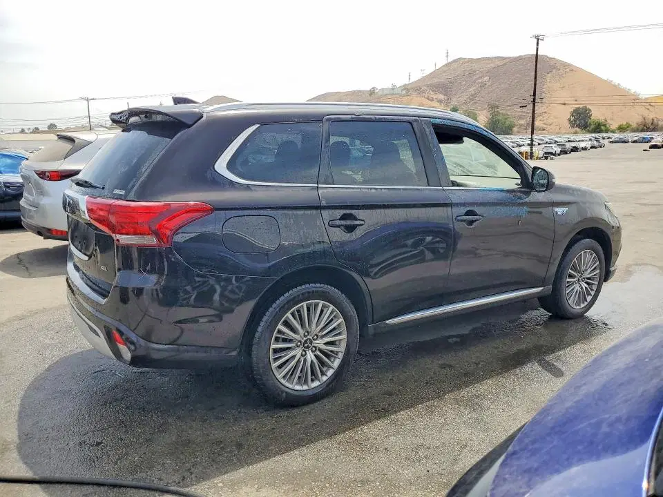 2022 Mitsubishi Outlander VIN JA4J2VA76NZ029121 фото 3