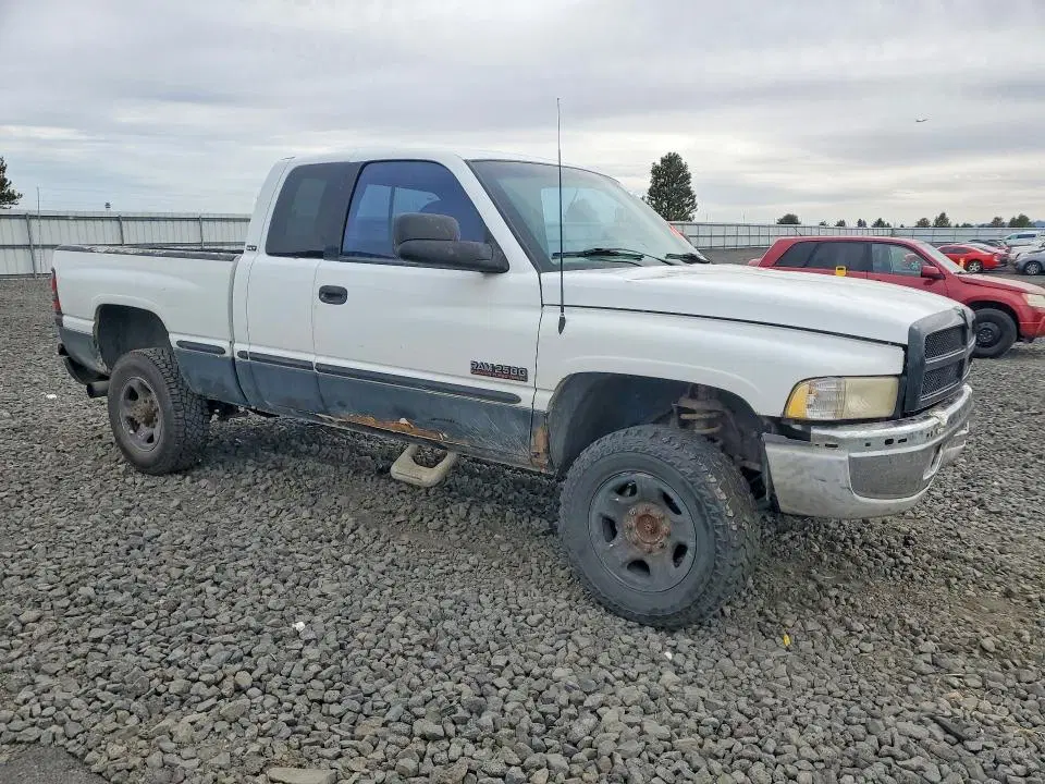 1998 DODGE RAM 2500 VIN 1B7KF23D6WJ142308 фото 4