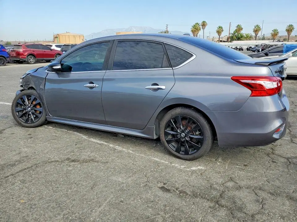 2018 Nissan Sentra VIN 3N1AB7AP8JY271627 фото 2