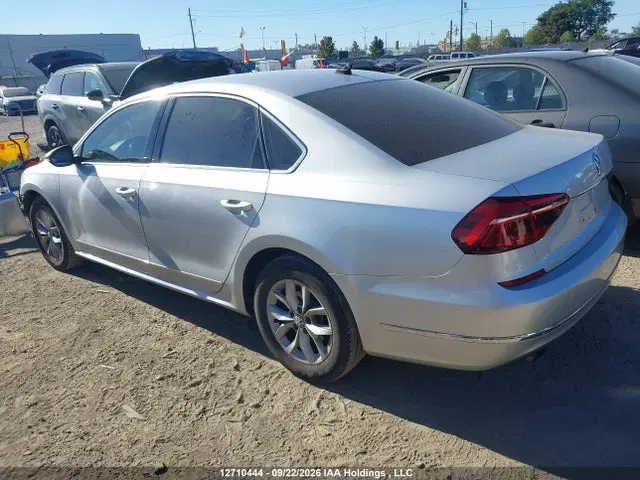 2017 Volkswagen Passat 1.8 Tsi Trendline+ VIN 1VWAT7A33HC080690 фото 3