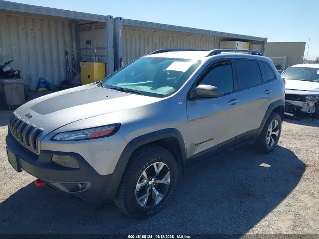 2016 Jeep Cherokee Trailhawk VIN 1C4PJMBS0GW348244 фото 2