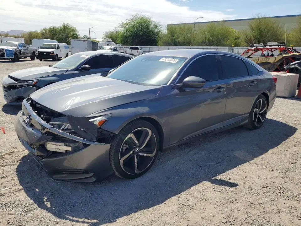 1HGCV1F32KA048619 — 2019 Honda Accord, Передняя часть, фото до ремонта