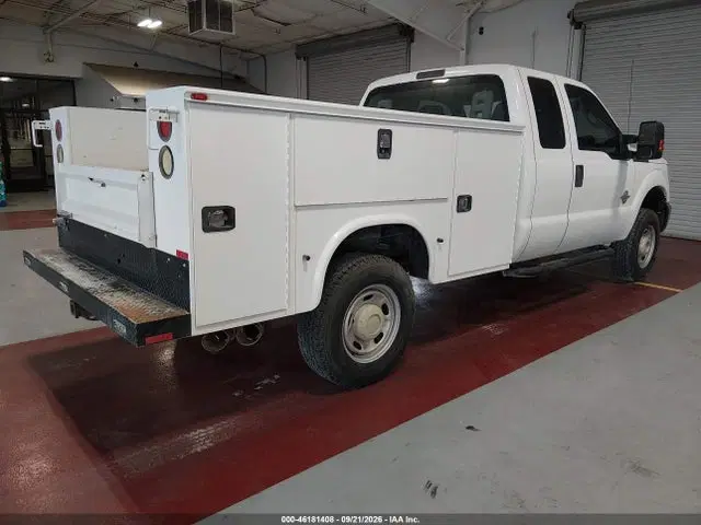 2015 Ford F-350 Xl VIN 1FD8X3BT3FEA04719 фото 4