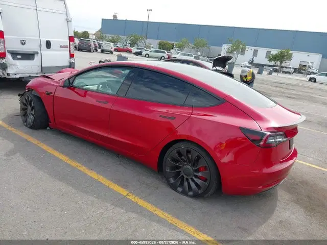 2022 Tesla Model 3 Performance Dual Motor All-wheel Drive VIN 5YJ3E1EC3NF131357 фото 3