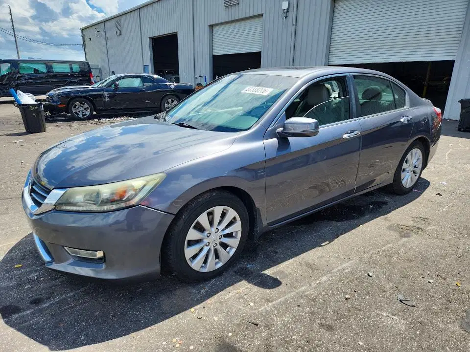 1HGCR2F87DA112503 — 2013 Honda Accord, Механические повреждения, фото до ремонта