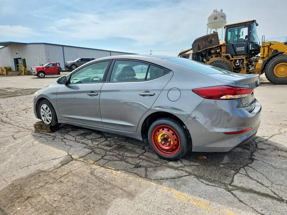 2018 HYUNDAI ELANTRA VIN KMHD74LF1JU634010 фото 3
