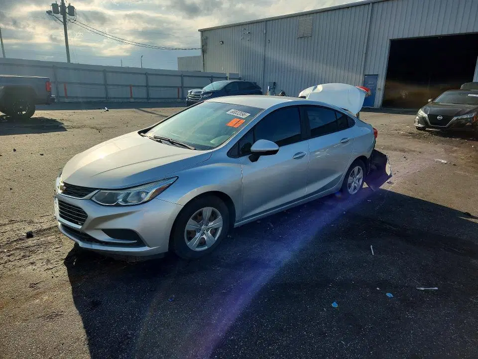 1G1BC5SM8H7168669 — 2017 Chevrolet Cruze, Задняя часть (Rear End), фото до ремонта