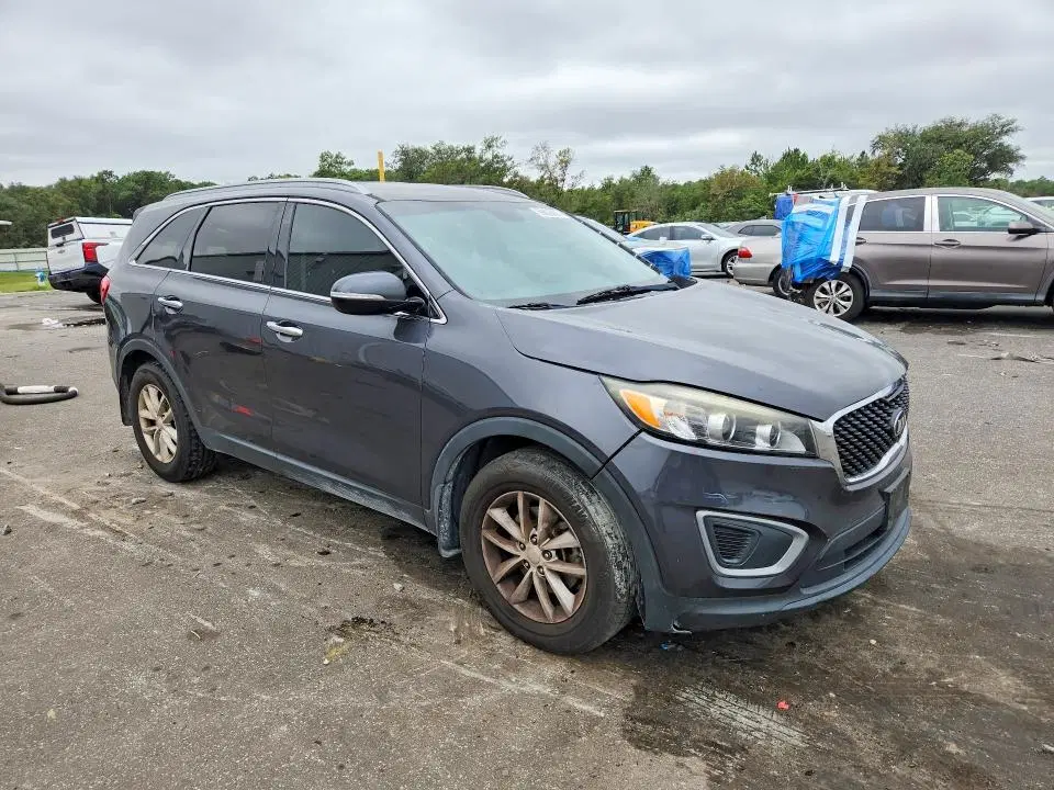 2016 KIA SORENTO VIN 5XYPG4A39GG018561 фото 4