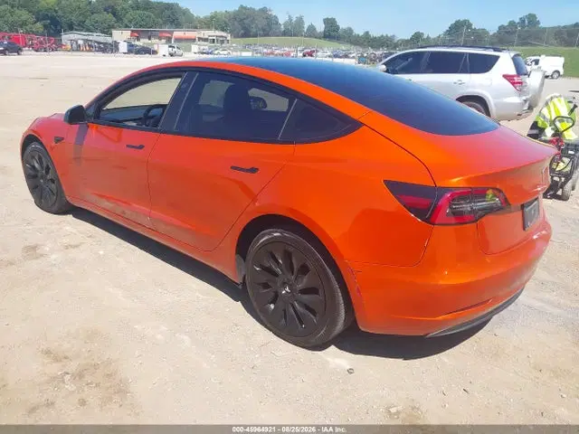 2022 Tesla Model 3 Long Range Dual Motor All-wheel Drive VIN 5YJ3E1EB1NF322699 фото 3
