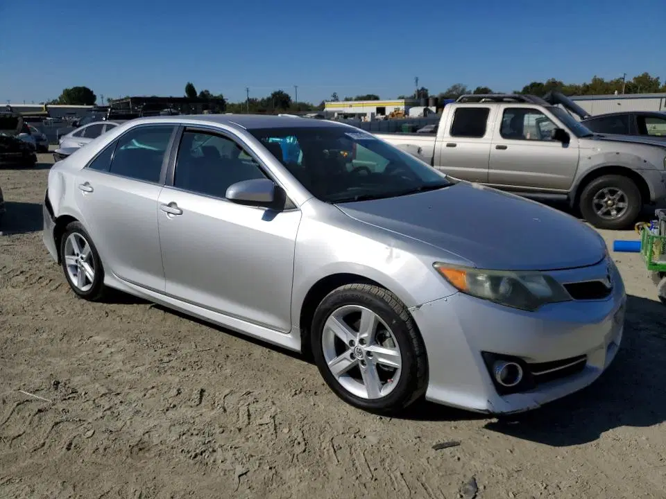 2014 Toyota Camry VIN 4T1BF1FK8EU774112 фото 4