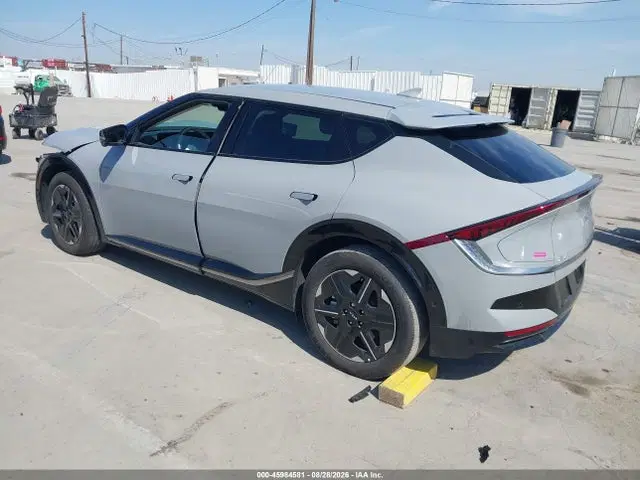 2025 KIA Ev6 Wind Rwd VIN 5XYC34JA8SG014230 фото 3