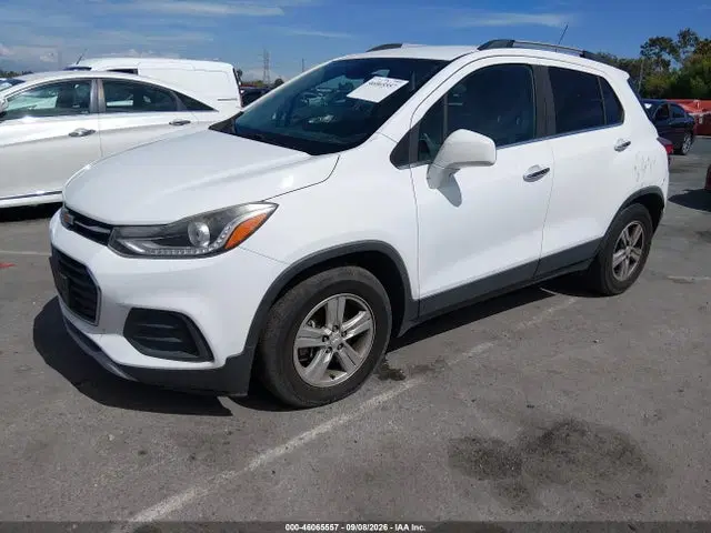 2017 Chevrolet TRAX 1LT VIN 3GNCJLSB5HL214174 фото 2