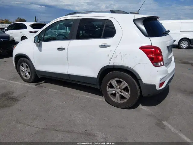 2017 Chevrolet TRAX 1LT VIN 3GNCJLSB5HL214174 фото 3