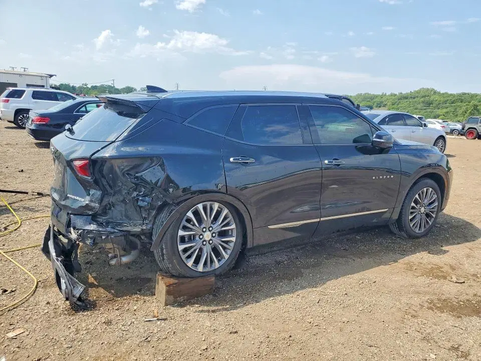2020 CHEVROLET BLAZER VIN 3GNKBLRS2LS633645 фото 4