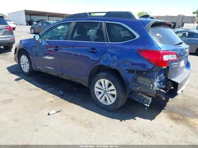 2017 Subaru Outback 2.5i Premium VIN 4S4BSADC7H3312254 фото 3