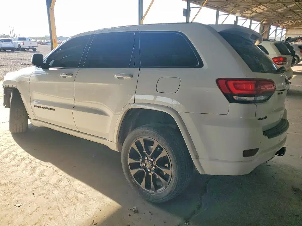 2019 Jeep Grand Cherokee VIN 1C4RJFAG8KC588962 фото 2