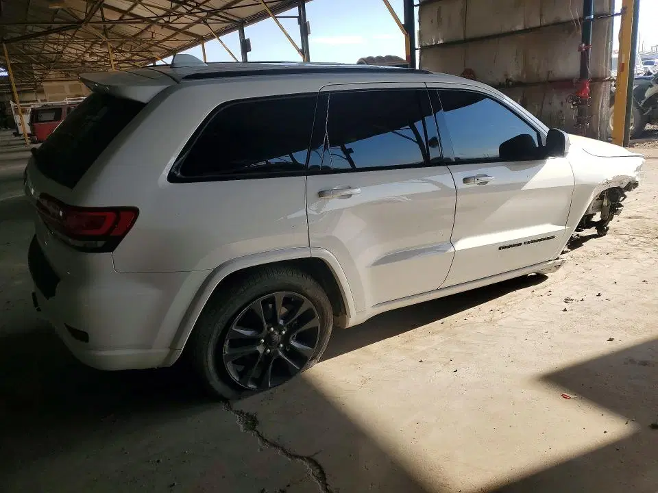 2019 Jeep Grand Cherokee VIN 1C4RJFAG8KC588962 фото 3