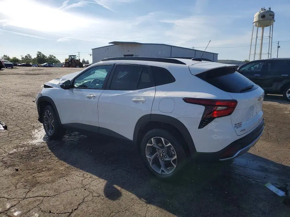 2025 CHEVROLET TRAX VIN KL77LHEP9SC236929 фото 2