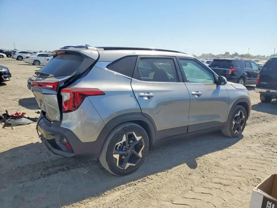 2025 KIA Seltos VIN KNDER2AA2S7798283 фото 3