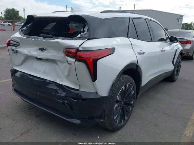 2024 Chevrolet Blazer Ev Eawd Rs VIN 3GNKDCRJ4RS151785 фото 4