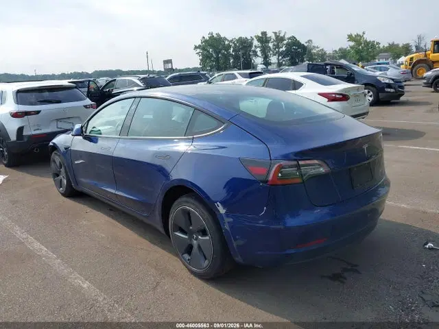 2022 Tesla Model 3 Long Range Dual Motor All-wheel Drive VIN 5YJ3E1EB3NF118700 фото 3