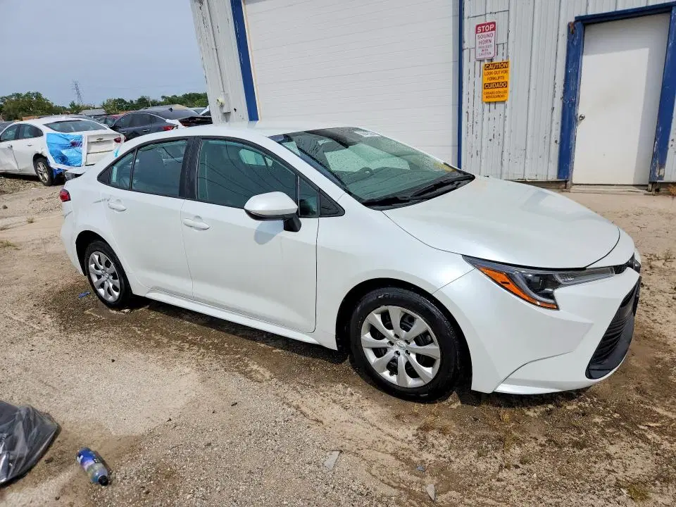2024 TOYOTA COROLLA VIN 5YFB4MDE2RP175430 фото 4