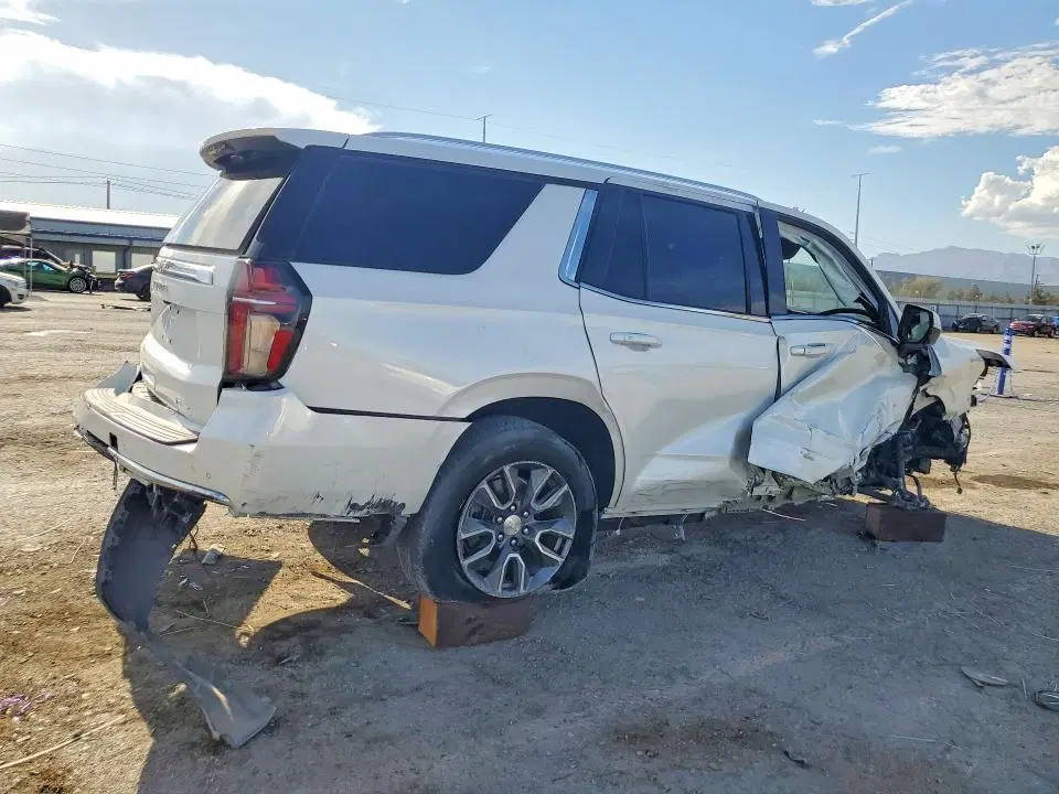 2021 Chevrolet Tahoe VIN 1GNSCNKTXMR395639 фото 3