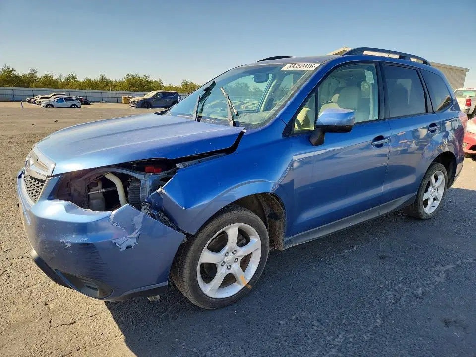 JF2SJADC4FG410673 — 2015 Subaru Forester, Передняя часть (Front End), фото до ремонта