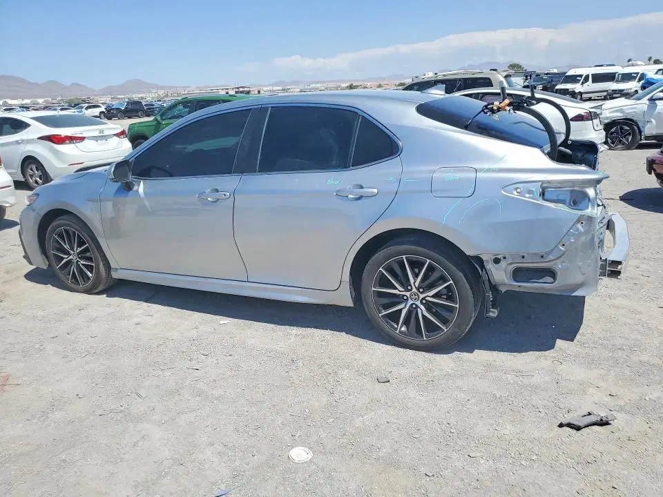 2024 Toyota Camry VIN 4T1G11AK1RU844440 фото 2