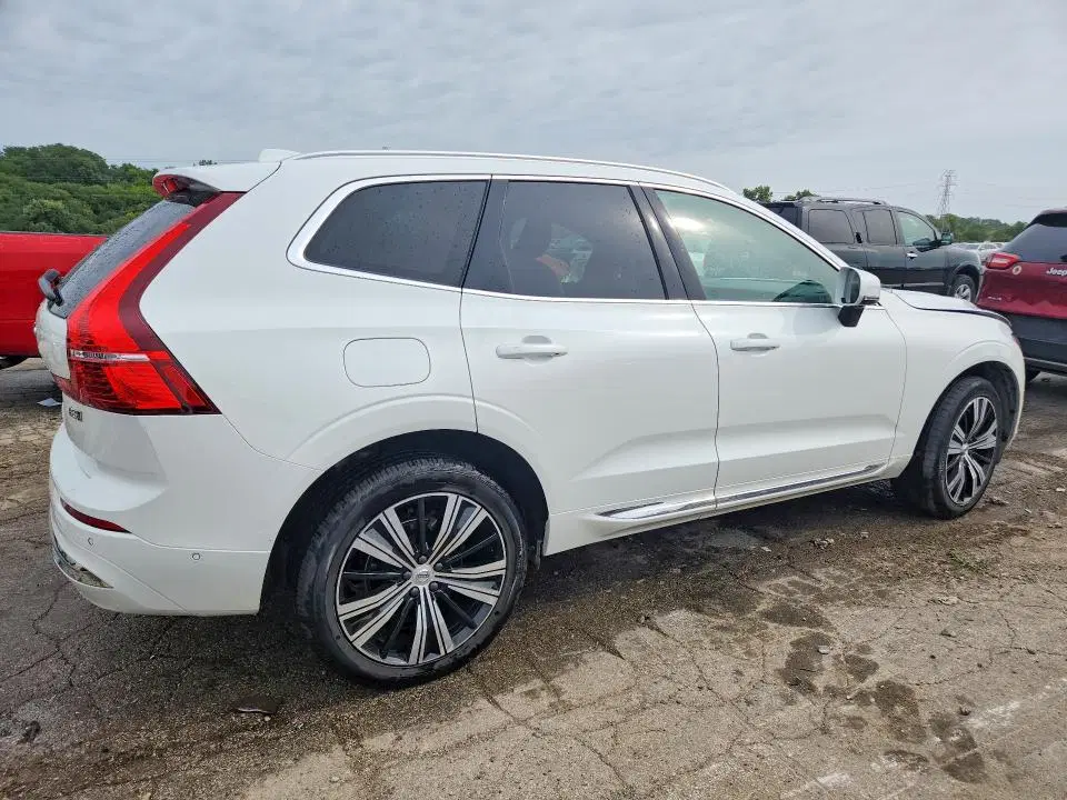 2022 VOLVO XC60 VIN YV4L12RL7N1961857 фото 3
