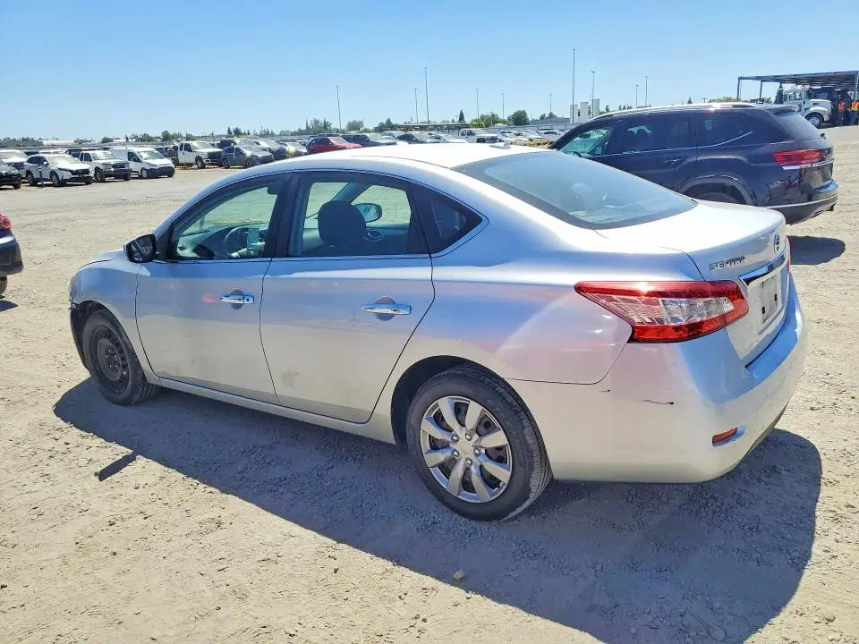 2015 Nissan Sentra VIN 3N1AB7AP1FL663028 фото 2