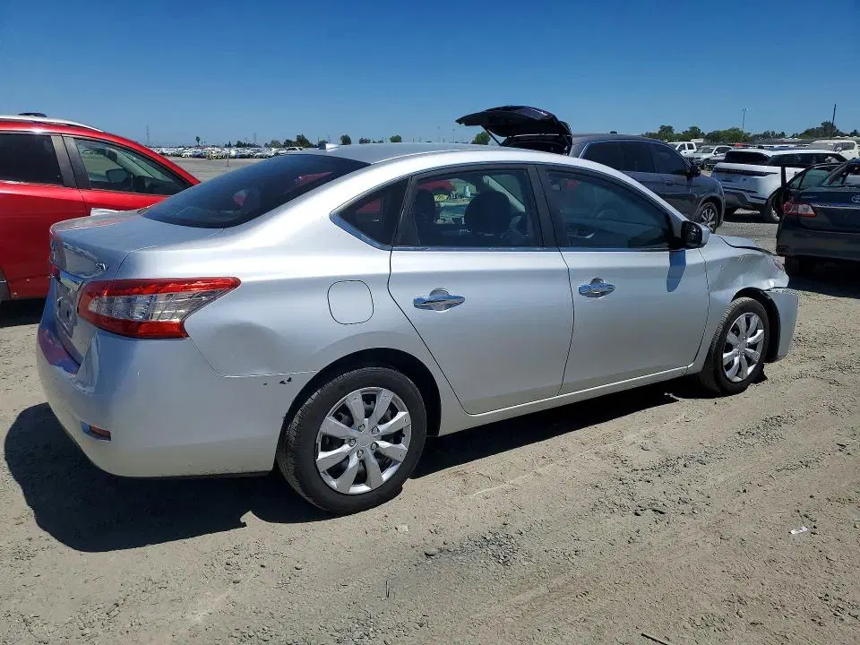 2015 Nissan Sentra VIN 3N1AB7AP1FL663028 фото 3