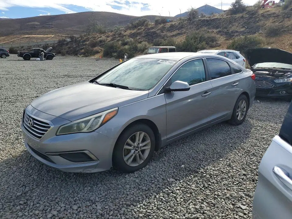 5NPE24AF2GH303661 — 2016 Hyundai Sonata, Передняя часть, фото до ремонта