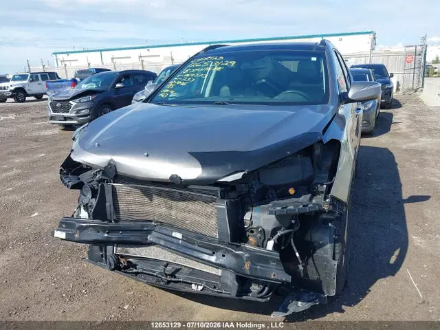 2018 Hyundai SANTA FE SPORT VIN 5NMZUDLB2JH069273 фото 2