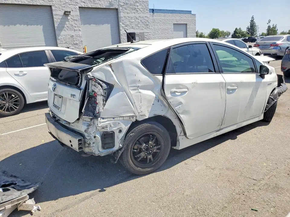 2015 Toyota Prius VIN JTDKN3DU3F0423513 фото 3