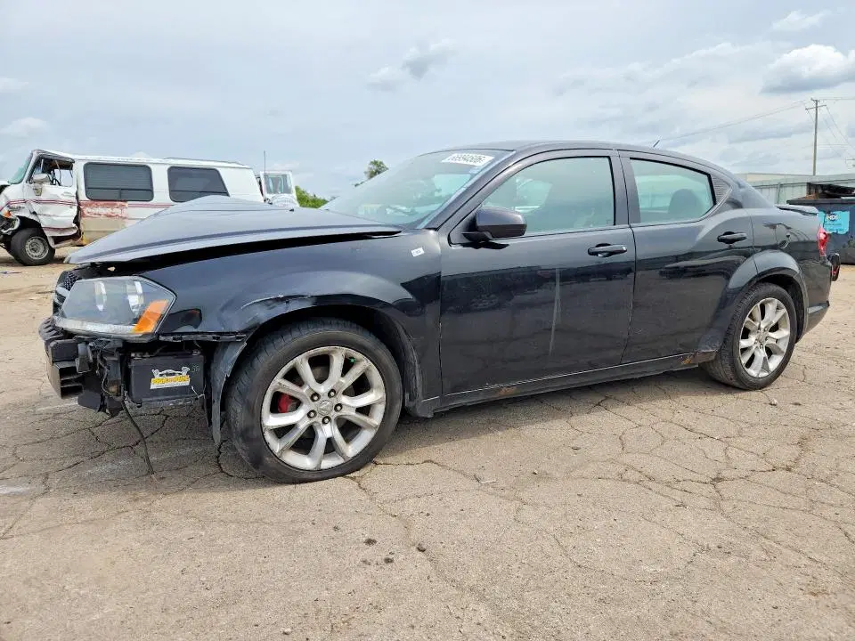 1C3CDZBG2CN116635 — 2012 Dodge Avenger, Передняя часть, фото до ремонта