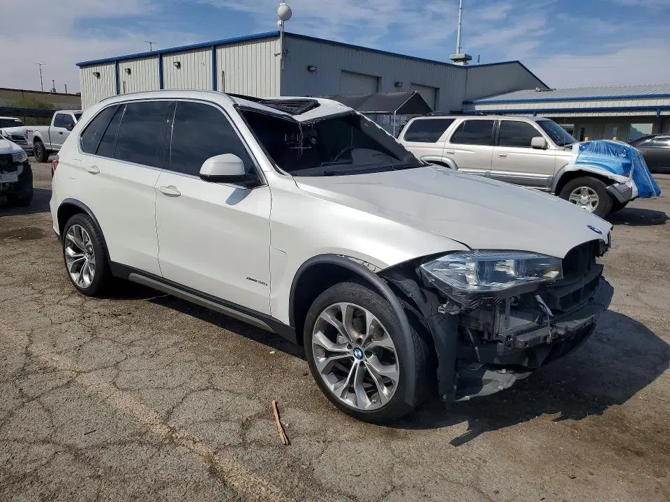 2017 BMW X5 VIN 5UXKR0C54H0U50556 фото 4