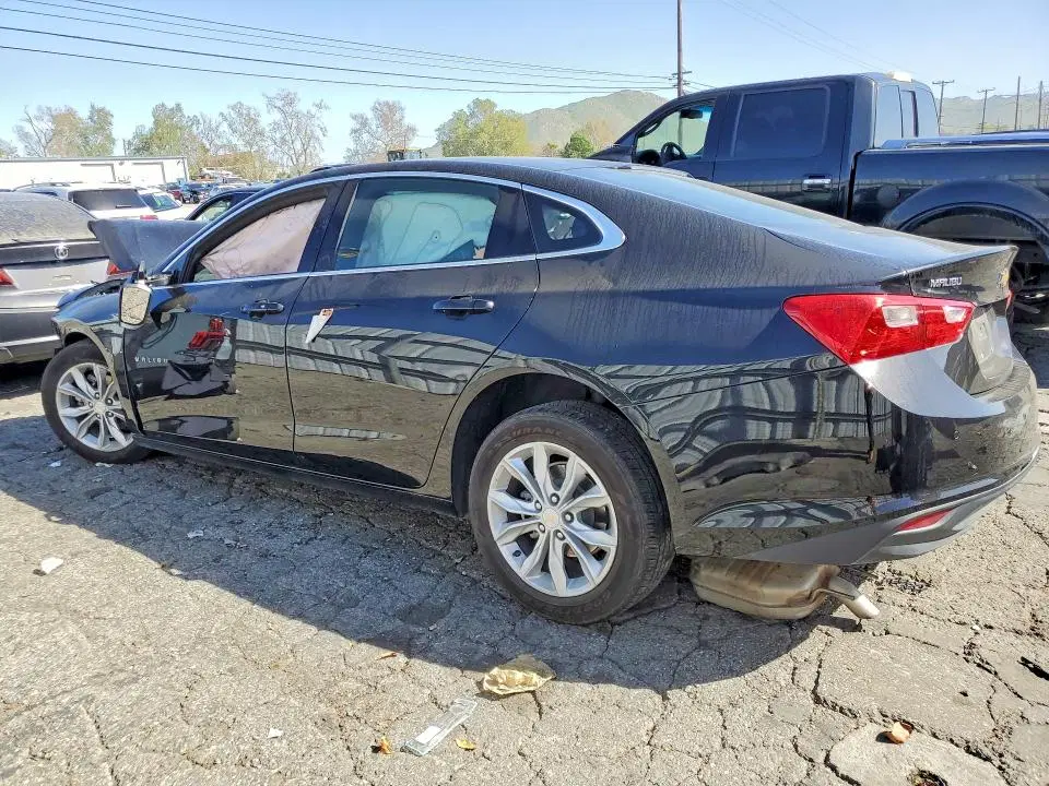 2025 Chevrolet Malibu VIN 1G1ZD5ST6SF150297 фото 2