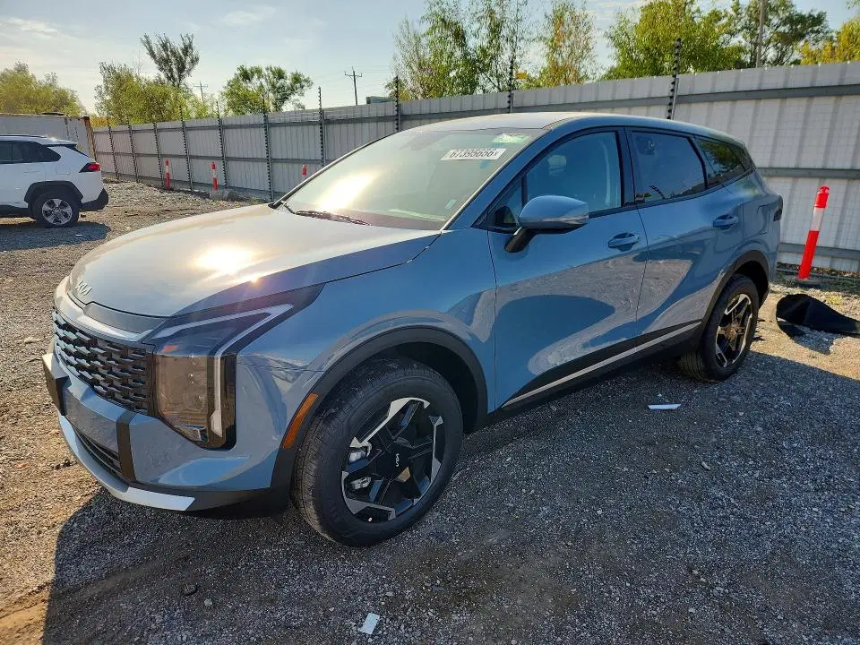 KNDPUDDG5V7422538 — 2027 Kia Sportage, Боковая часть, фото до ремонта