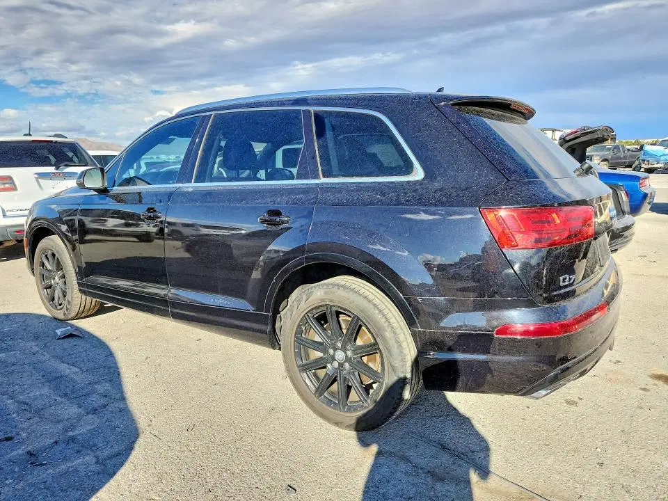 2017 Audi Q7 VIN WA1LAAF79HD000453 фото 2