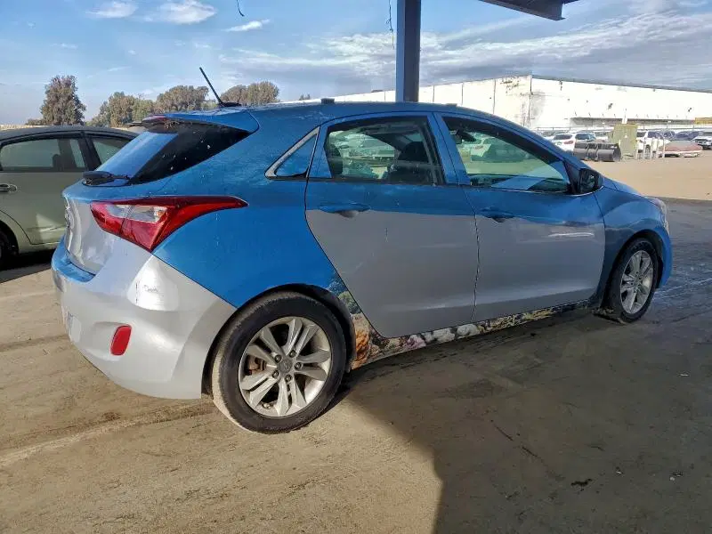 2016 Hyundai ELANTRA GT VIN KMHD35LH6GU305265 фото 3