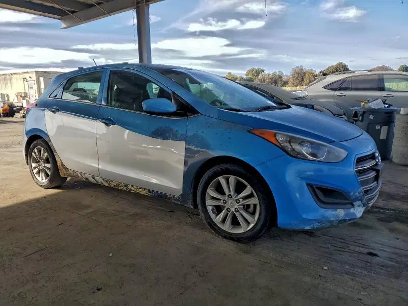 2016 Hyundai ELANTRA GT VIN KMHD35LH6GU305265 фото 4