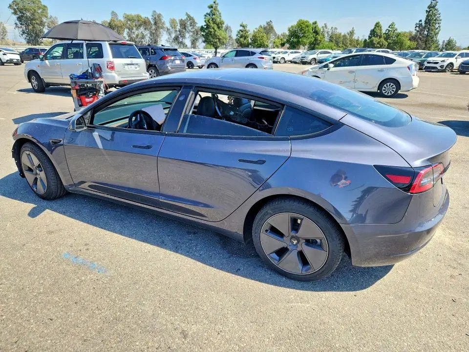 2023 Tesla MODEL 3 VIN 5YJ3E1EAXPF713067 фото 2