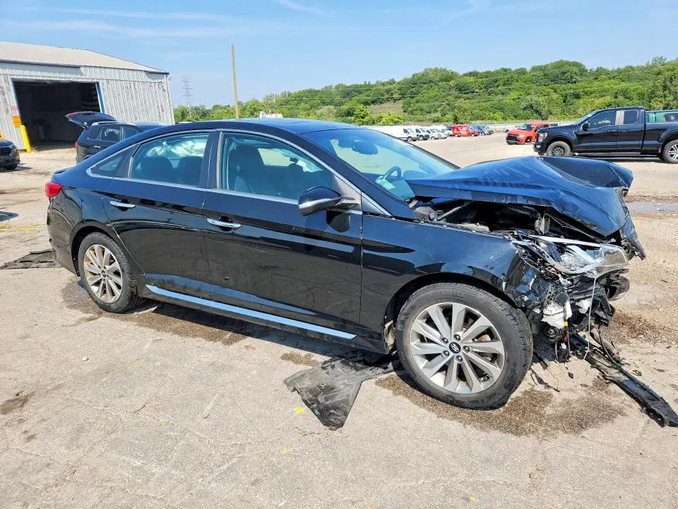 2017 HYUNDAI SONATA VIN 5NPE34AF9HH529887 фото 4