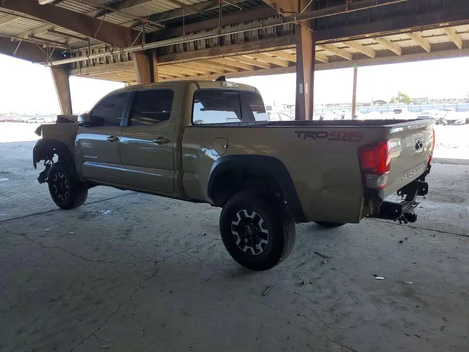 2017 Toyota Tacoma VIN 3TMDZ5BN5HM018242 фото 2