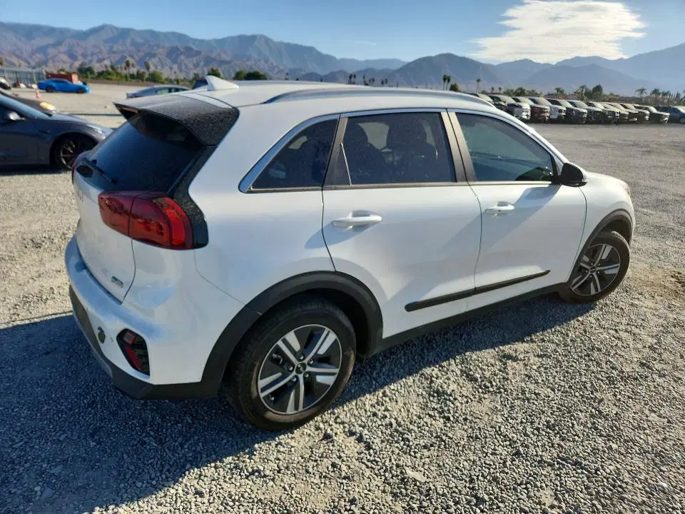 2022 KIA Niro VIN KNDCC3LD9N5490789 фото 3